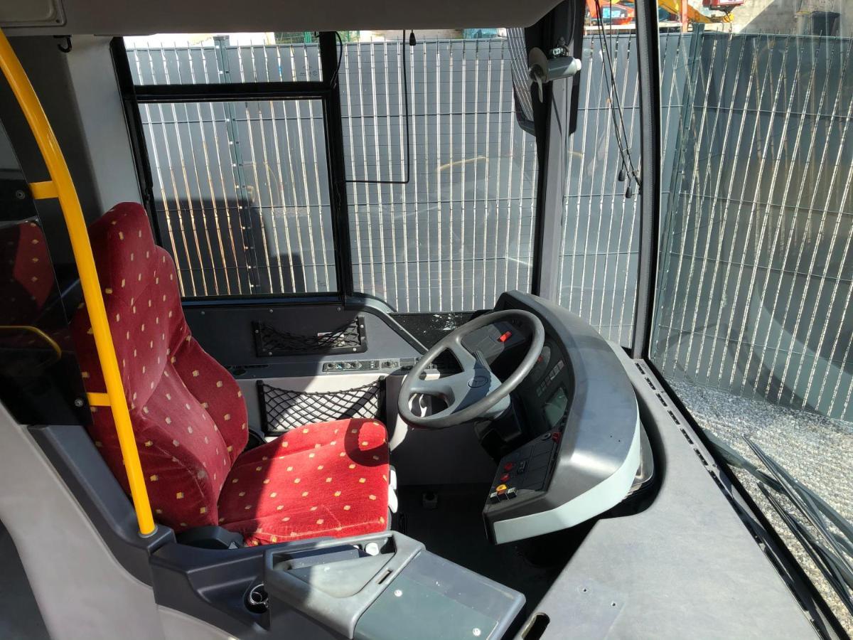 Вилла L Arret De Bus Insolite & Spa Berck Экстерьер фото