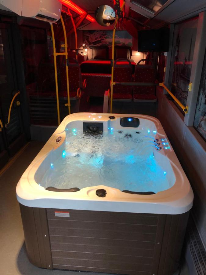 Вилла L Arret De Bus Insolite & Spa Berck Экстерьер фото